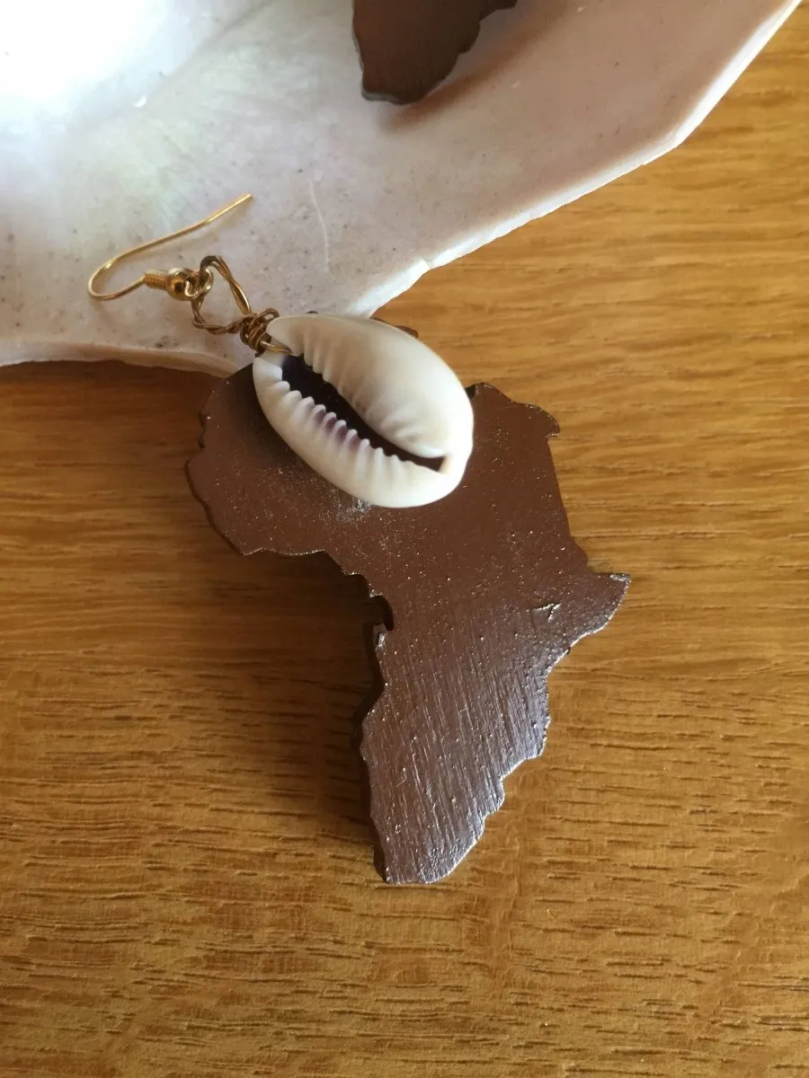 Africa Earrings with Cowrie Shell Made with Recycled Wood