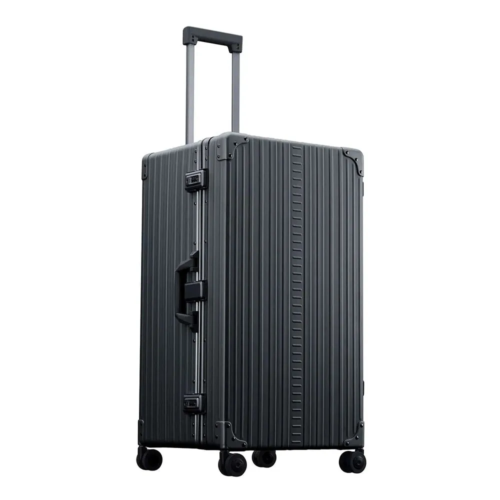 Aleon 30" International Trunk Luggage