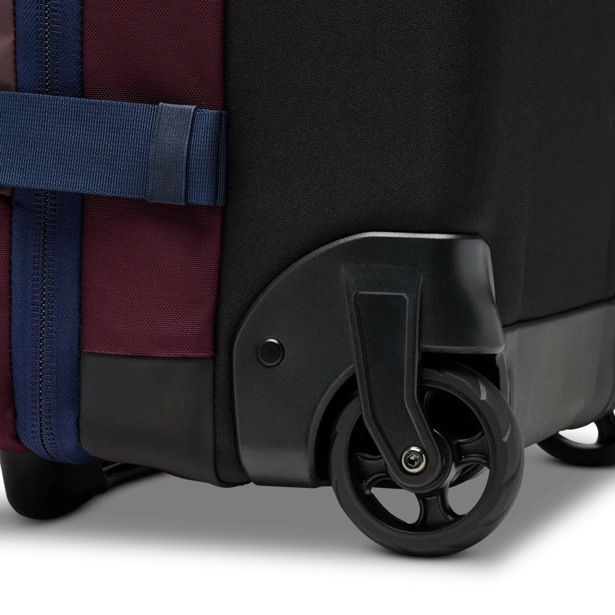 Allpa 65L Roller Bag