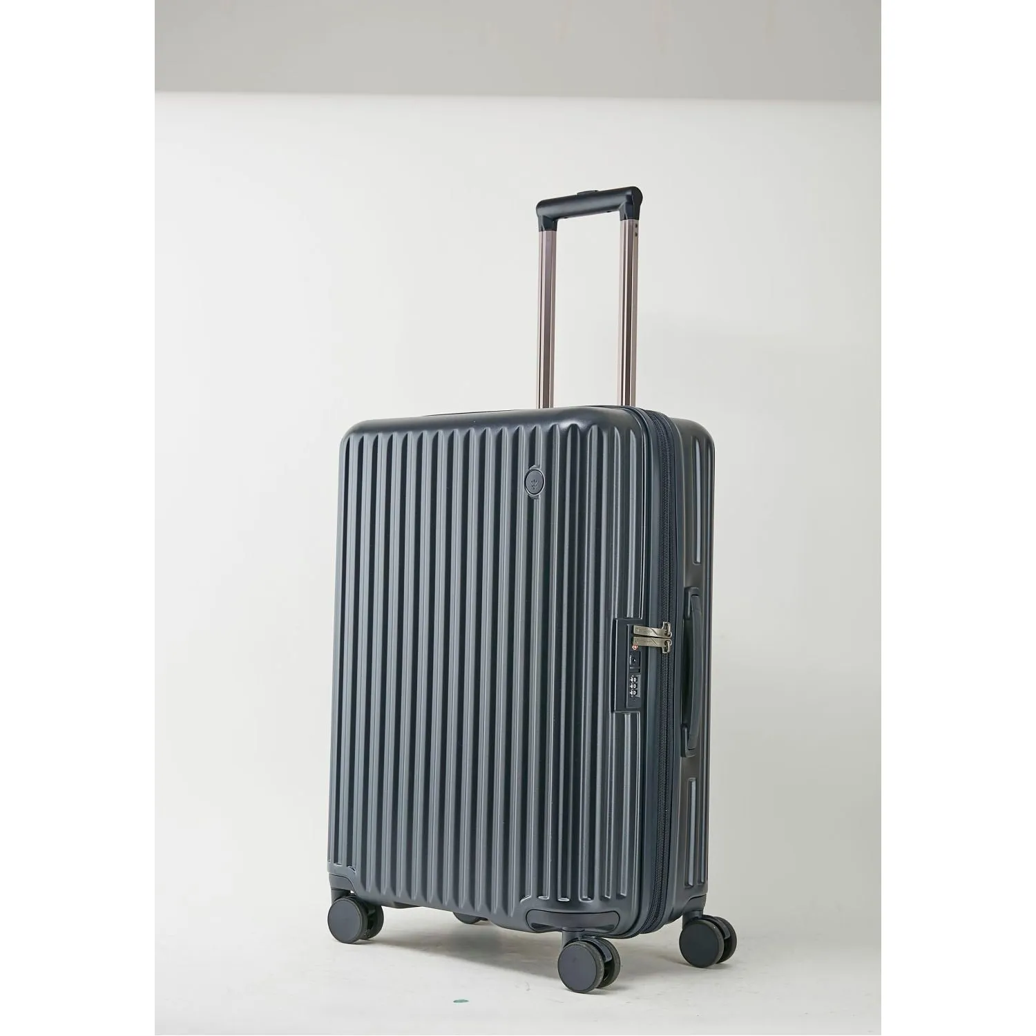 Conwood Pioneer Polycarbonate 20" Expandable Upright Luggage