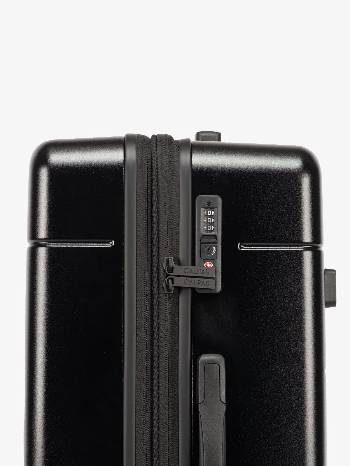 Hue Medium Trunk Luggage