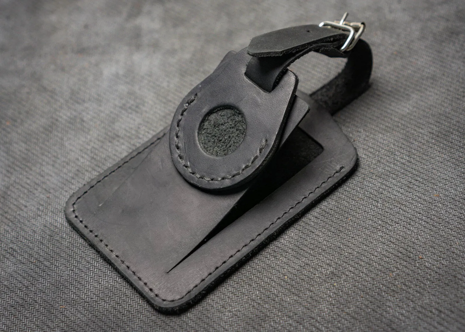 Leather Luggage tag with Leather AirTag Case Holder | Handcrafted