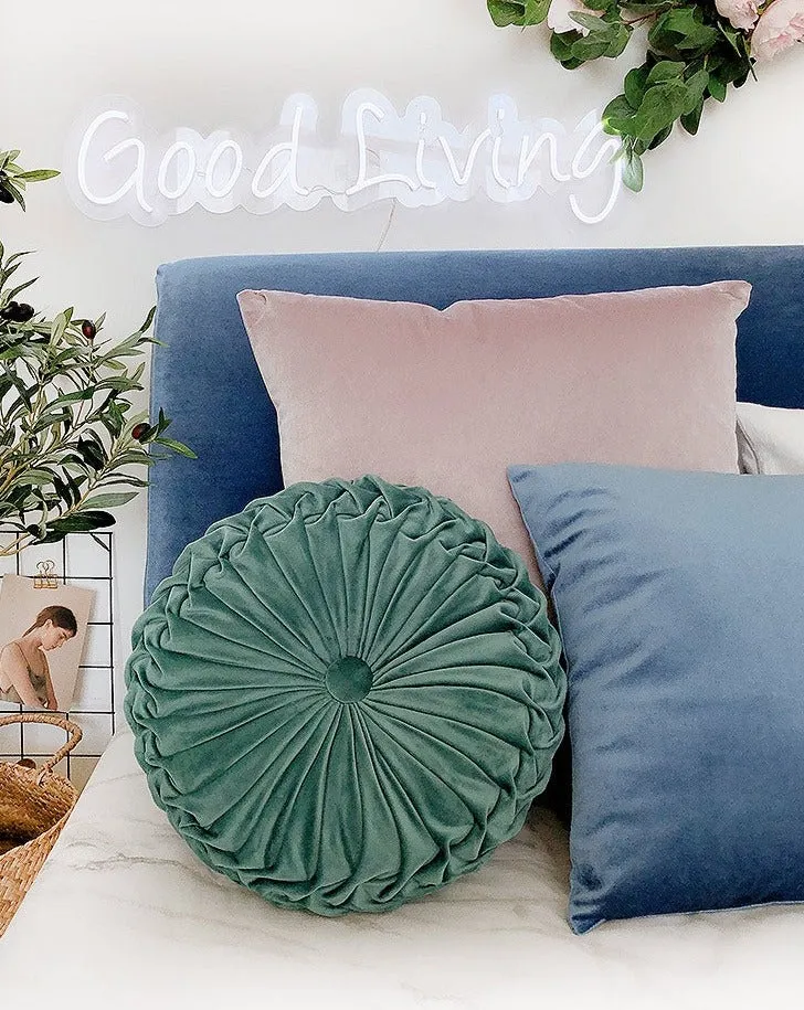 Round Pleated Vintage Style Cushion